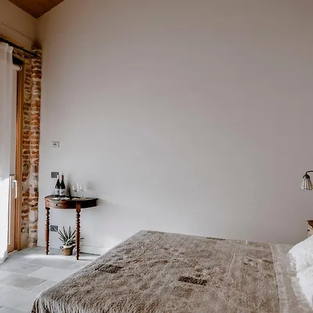 Boschetto Altalanga Bed & Breakfast 4*