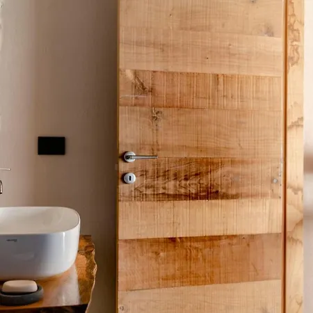 Bed & Breakfast Boschetto Altalanga 4*